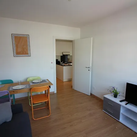 Apartment Santi Few Min From - Happy Lugano
