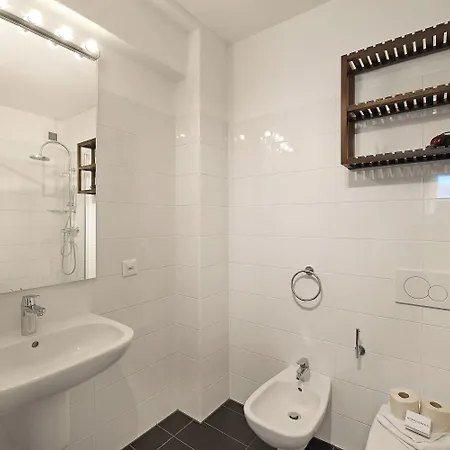 Santi Few Min From - Happy Apartment Lugano