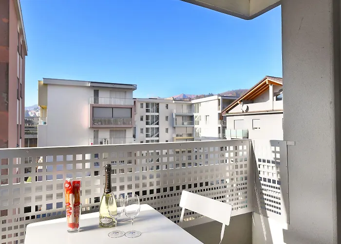 Apartamento Santi Few Min From - Happy *