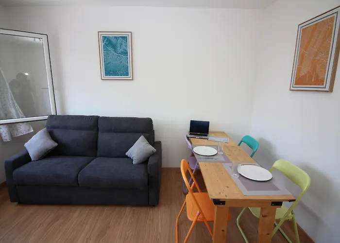Apartamento Santi Few Min From - Happy *